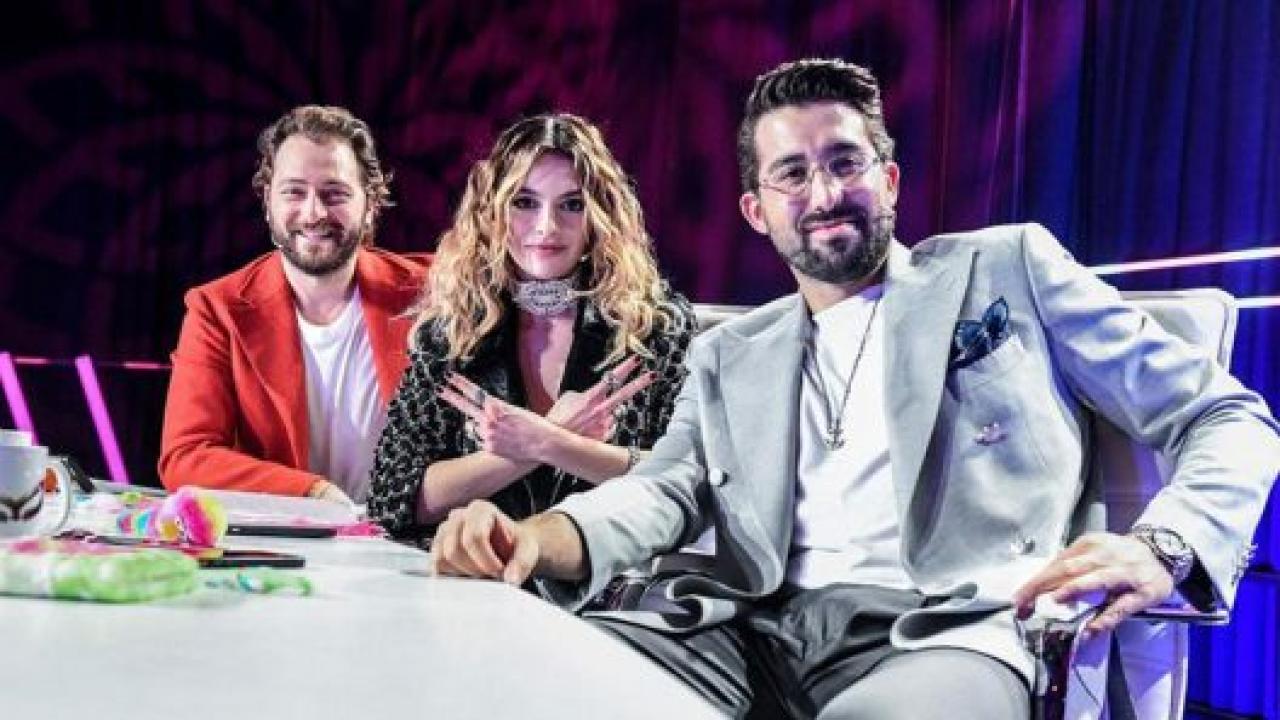 مسلسل من انت ايها المقنع مترجم