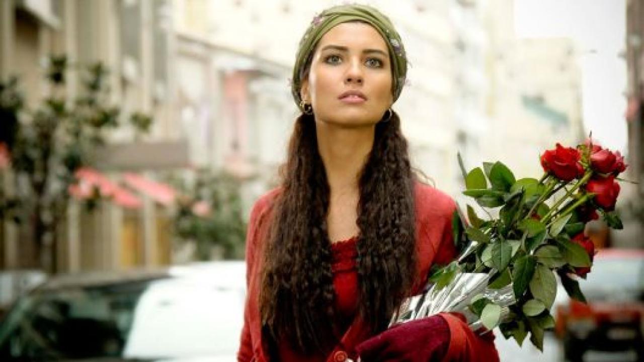 مسلسل خاطفة القلب مترجم