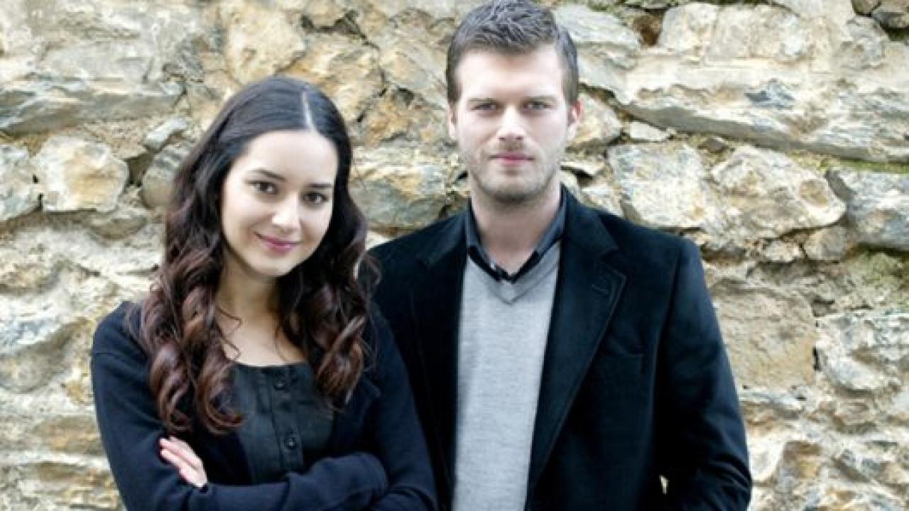 مسلسل ميرنا وخليل الحلقة 70 مدبلجة