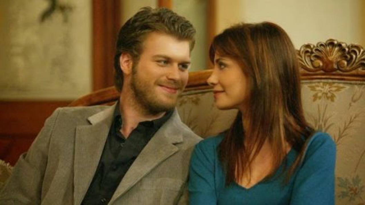 مسلسل نور ومهند الحلقة 49 مدبلجة